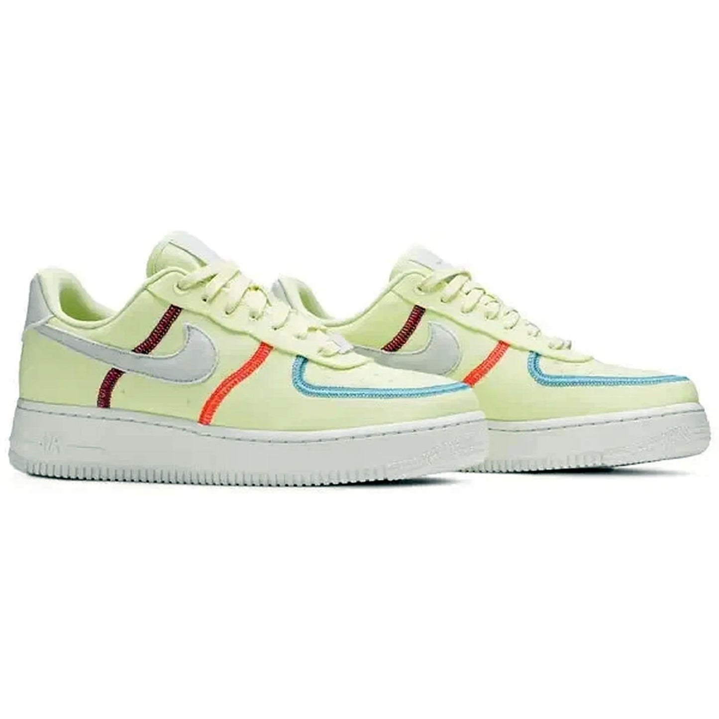 Nike Air Force 1 LX Wmns Life Lime Damen Sneaker in Hellgrün mit bunten Nähten, Paaransicht auf weißem Hintergrund