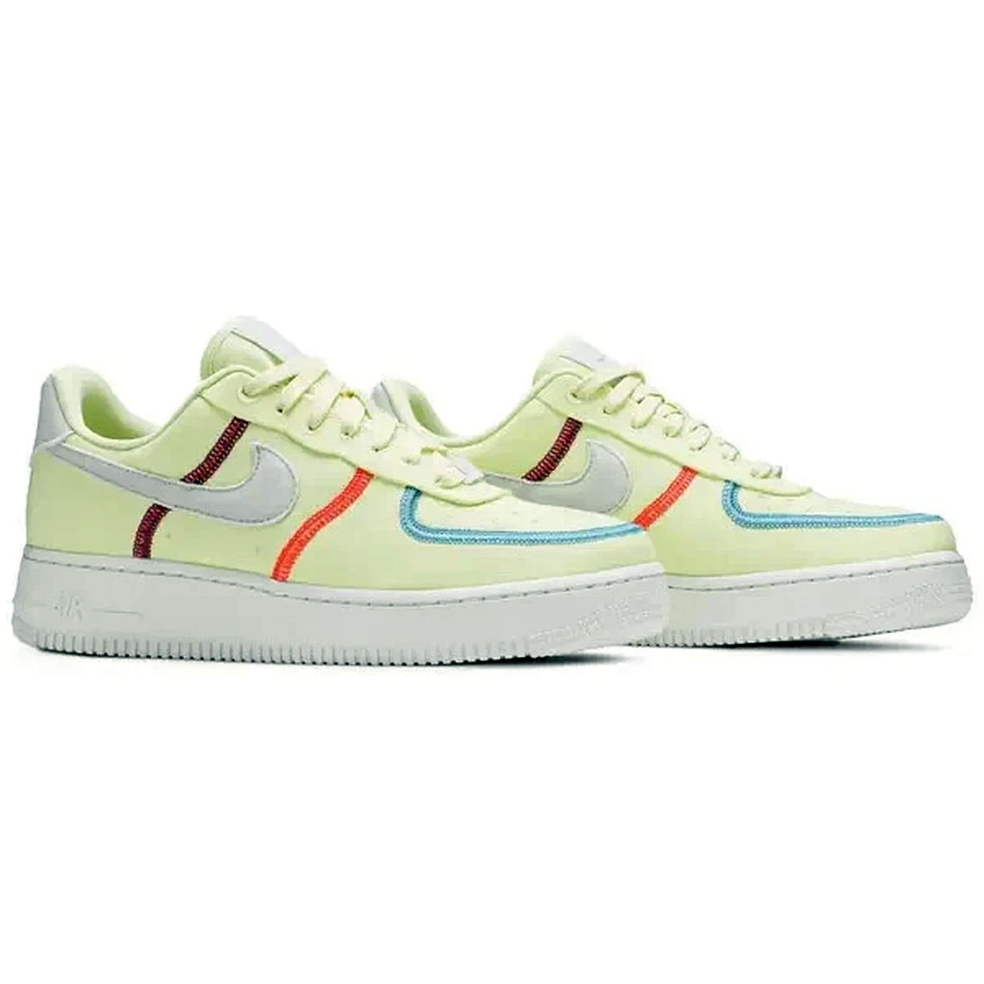 Nike Air Force 1 LX Wmns Life Lime Damen Sneaker in Hellgrün mit bunten Nähten, Paaransicht auf weißem Hintergrund