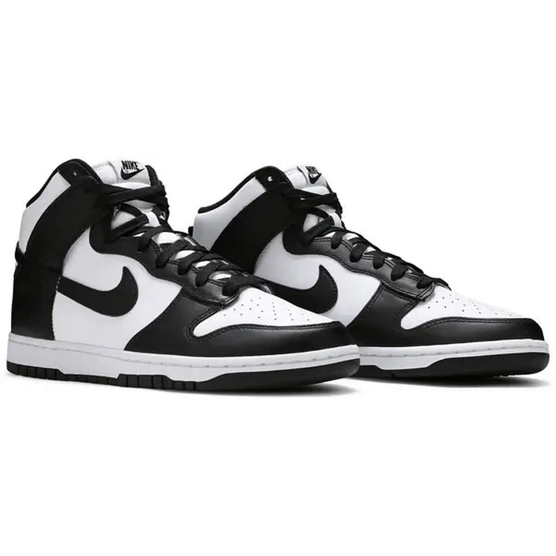 Nike Dunk High Panda Black White – Paaransicht des ikonischen High-Top-Sneakers in Schwarz und Weiß mit klassischem Leder-Obermaterial und Retro-Basketball-Design
