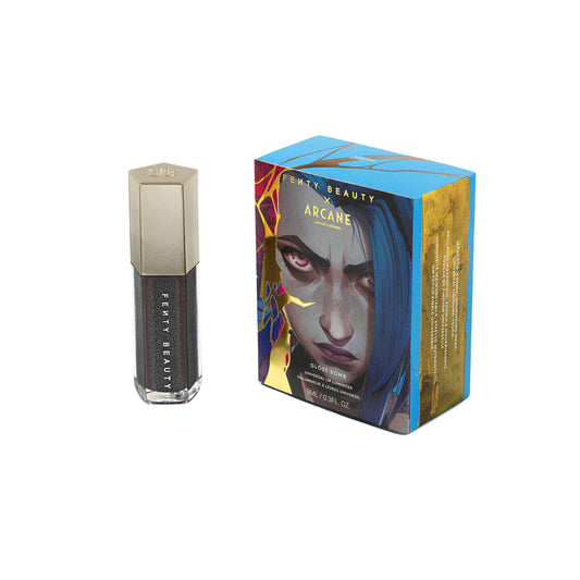 Fenty Beauty x Arcane Gloss Bomb Kaboom Lipgloss mit Verpackung im Jinx-Design