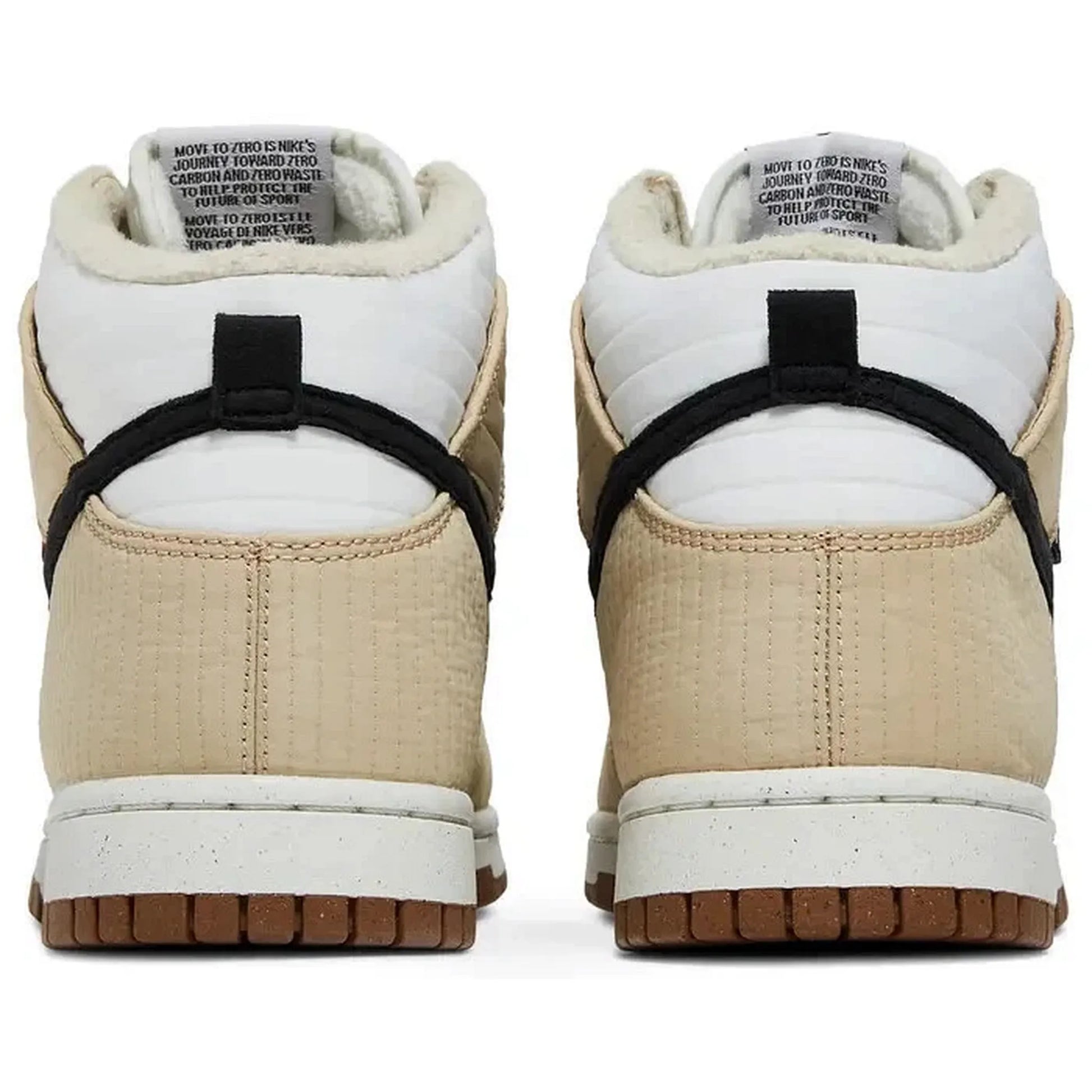 Nike Dunk High Next Nature Toasty Rattan – Rückansicht des nachhaltigen High-Top-Sneakers in Beige und Weiß mit schwarzem Fersenriemen und brauner Profilsohle