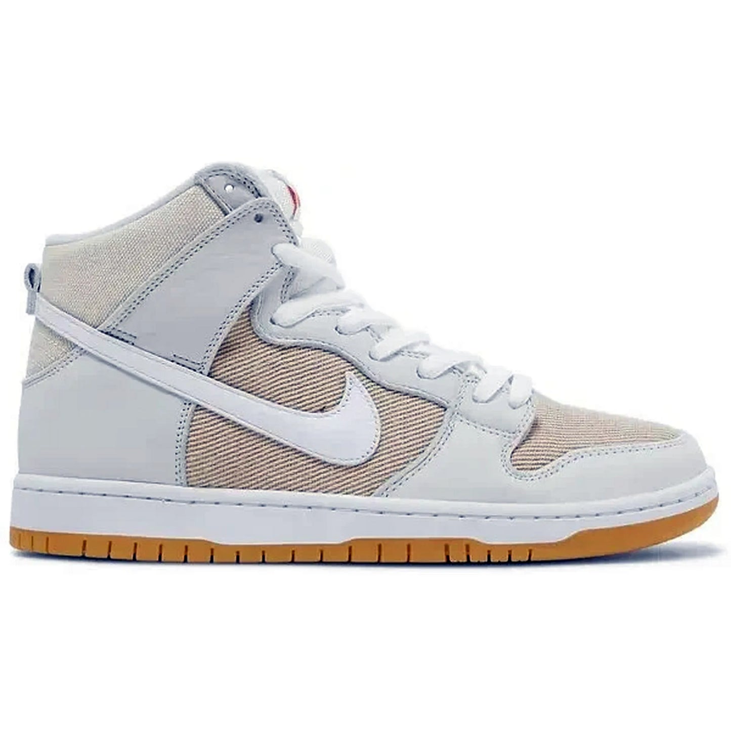 Nike SB Dunk High Pro ISO Orange Label Unbleached Natural – High-Top-Sneaker in Beige und Weiß mit Canvas-Obermaterial, Leder-Overlays und Gummiaußensohle auf weißem Hintergrund.