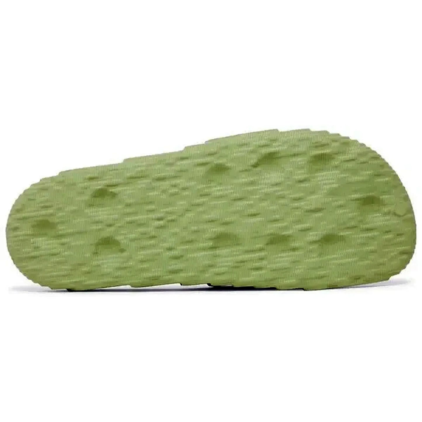 Adidas Adilette 22 Slides in Magic Lime, Unterseite der hellgrünen Sandale mit strukturierter, rutschfester Sohle, aufgenommen auf weißem Hintergrund.